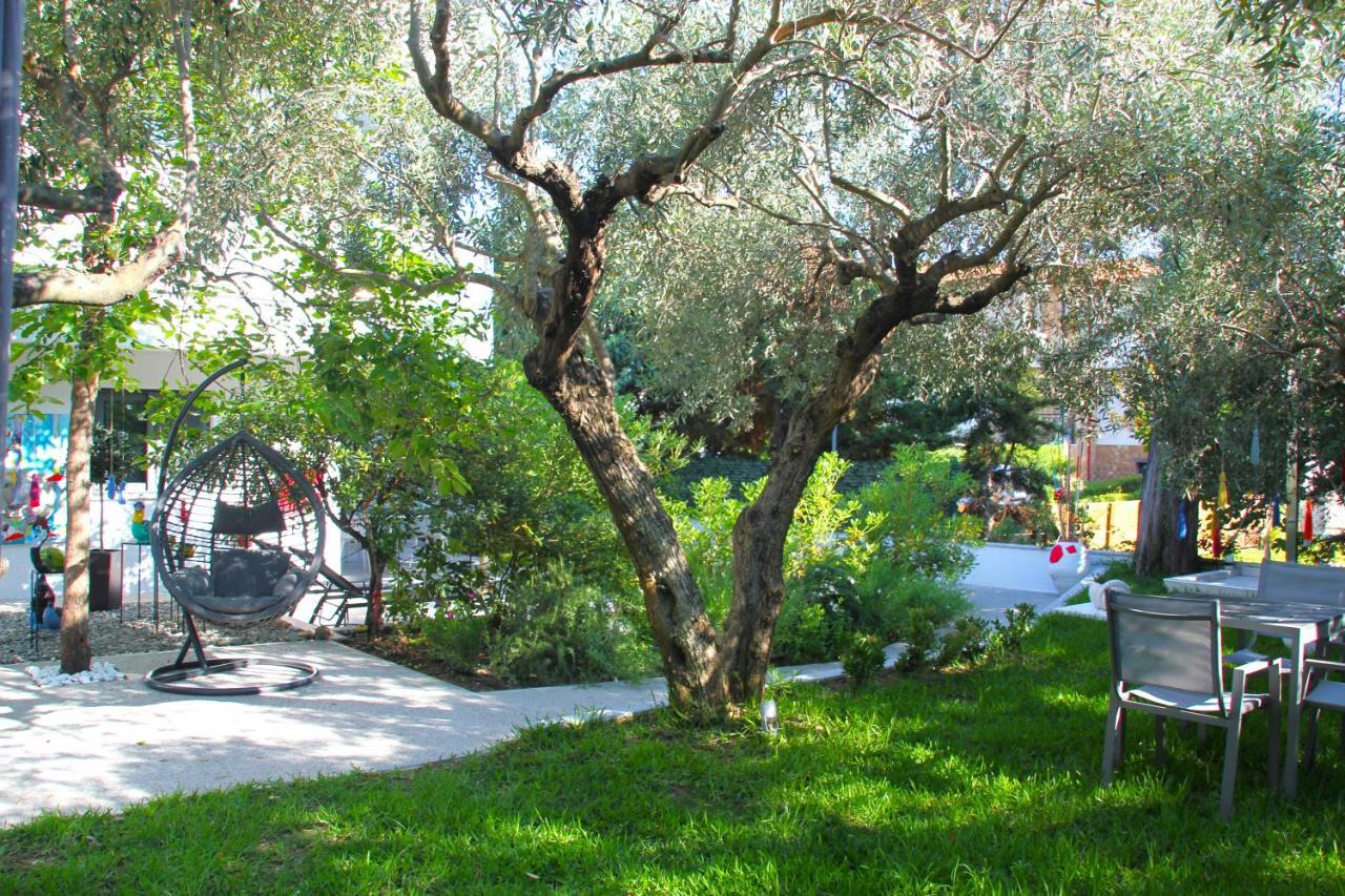 Mariya Art Living Apartment Nea Skioni Exterior foto
