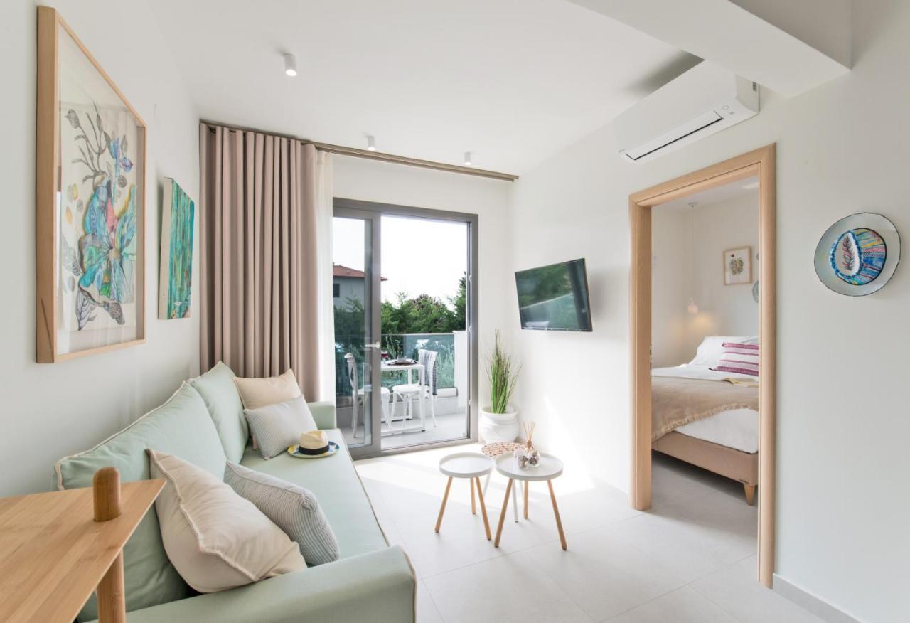 Mariya Art Living Apartment Nea Skioni Exterior foto